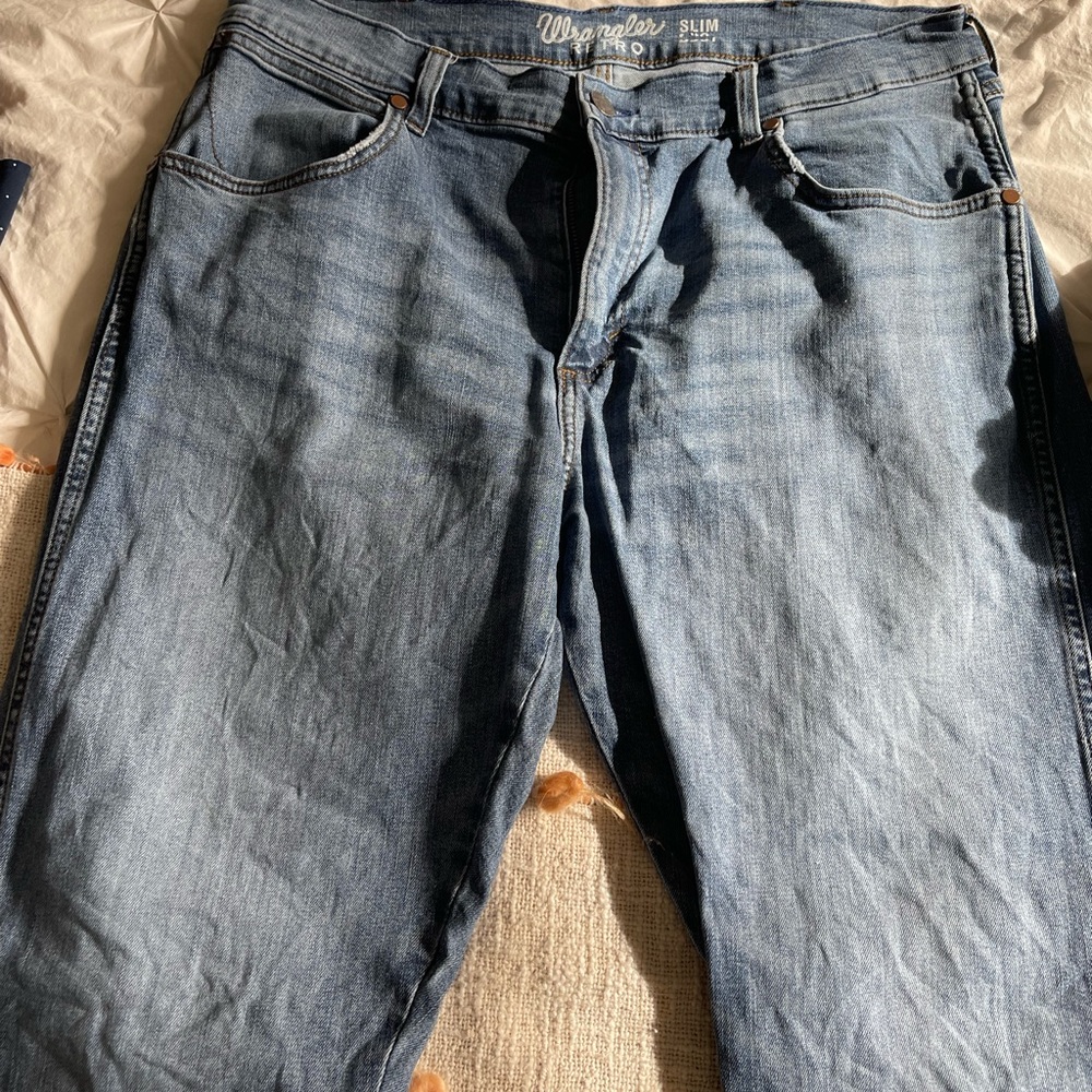 MEN'S WRANGLER RETRO SLIM FIT BOOTCUT JEAN